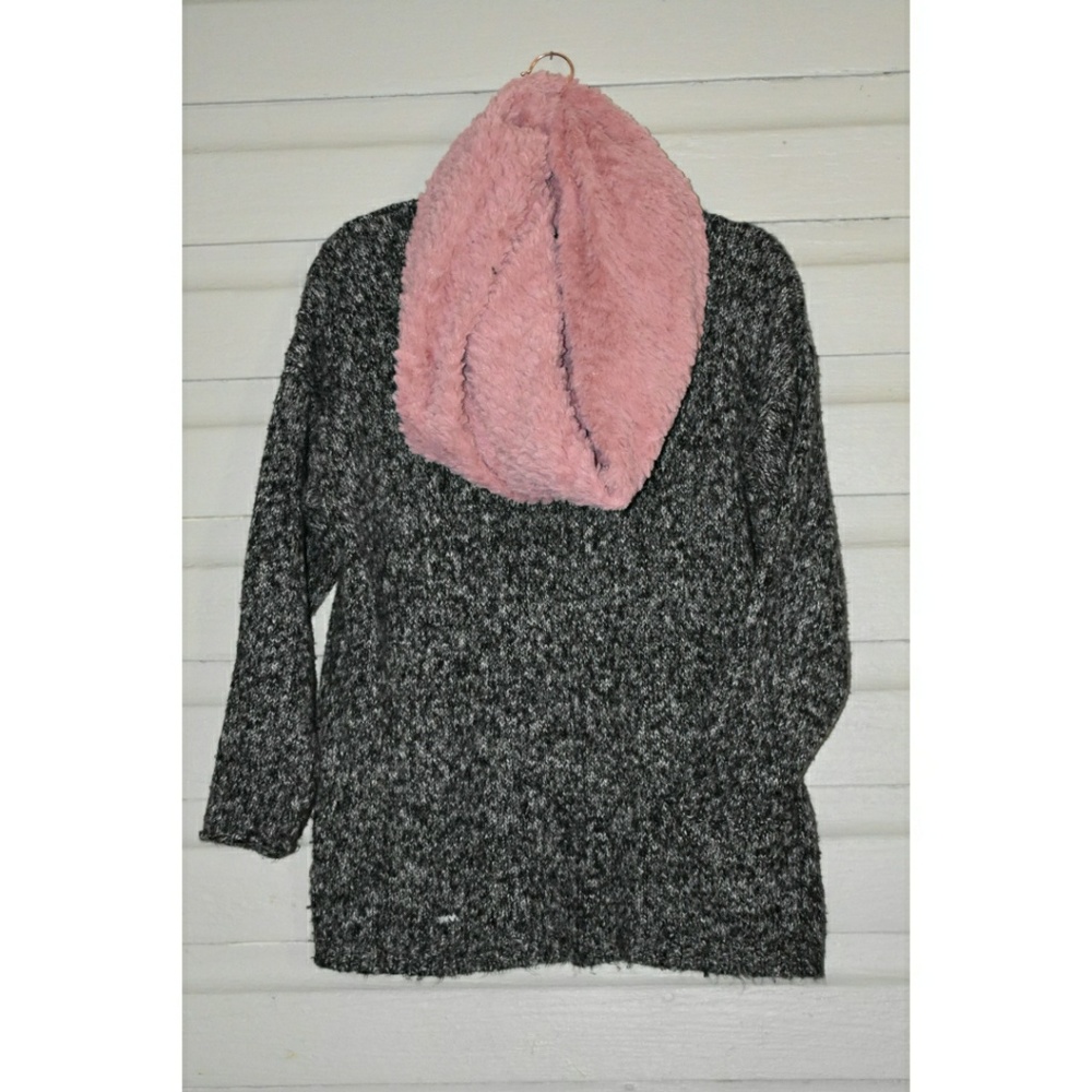 knit sweater